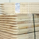 Picchetti in legno per edilizia e geometri
